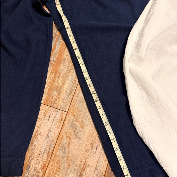 Bundle of THREE Old Navy Women's Wide Leg Pants - Black, White, and Navy - Picture 2 of 7